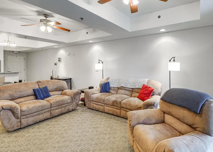 Walk To Bristol Motor Speedway: Retreat W/ Pool!